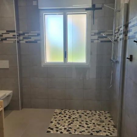 Renove Avec Piscine Couverte Chauffee, Spa, Climatisation Et Equipements Pmr A - Fr-1-489-483 Holiday home