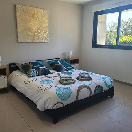 Confortable Avec Piscine Couverte Et A - Fr-1-489-483 Couzon