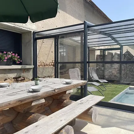 乡村民宿 Confortable Avec Piscine Couverte Et A - Fr-1-489-483 Couzon