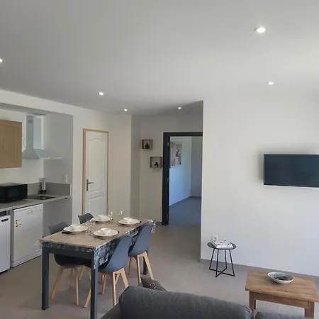 בית נופש Confortable Avec Piscine Couverte Et A - Fr-1-489-483